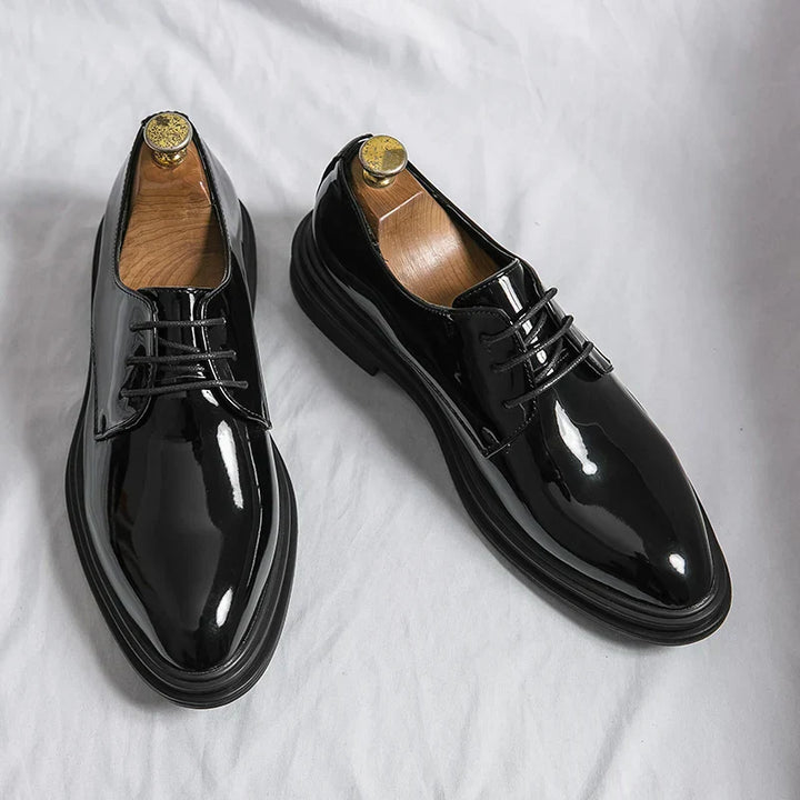 Men’s Black Derby Shoes with Lace-Up