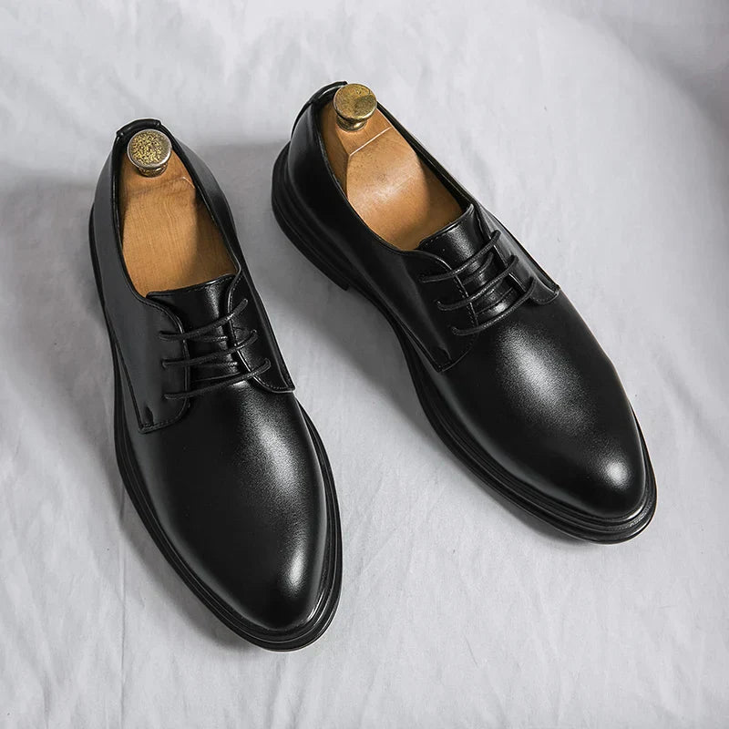 Men’s Black Derby Shoes with Lace-Up