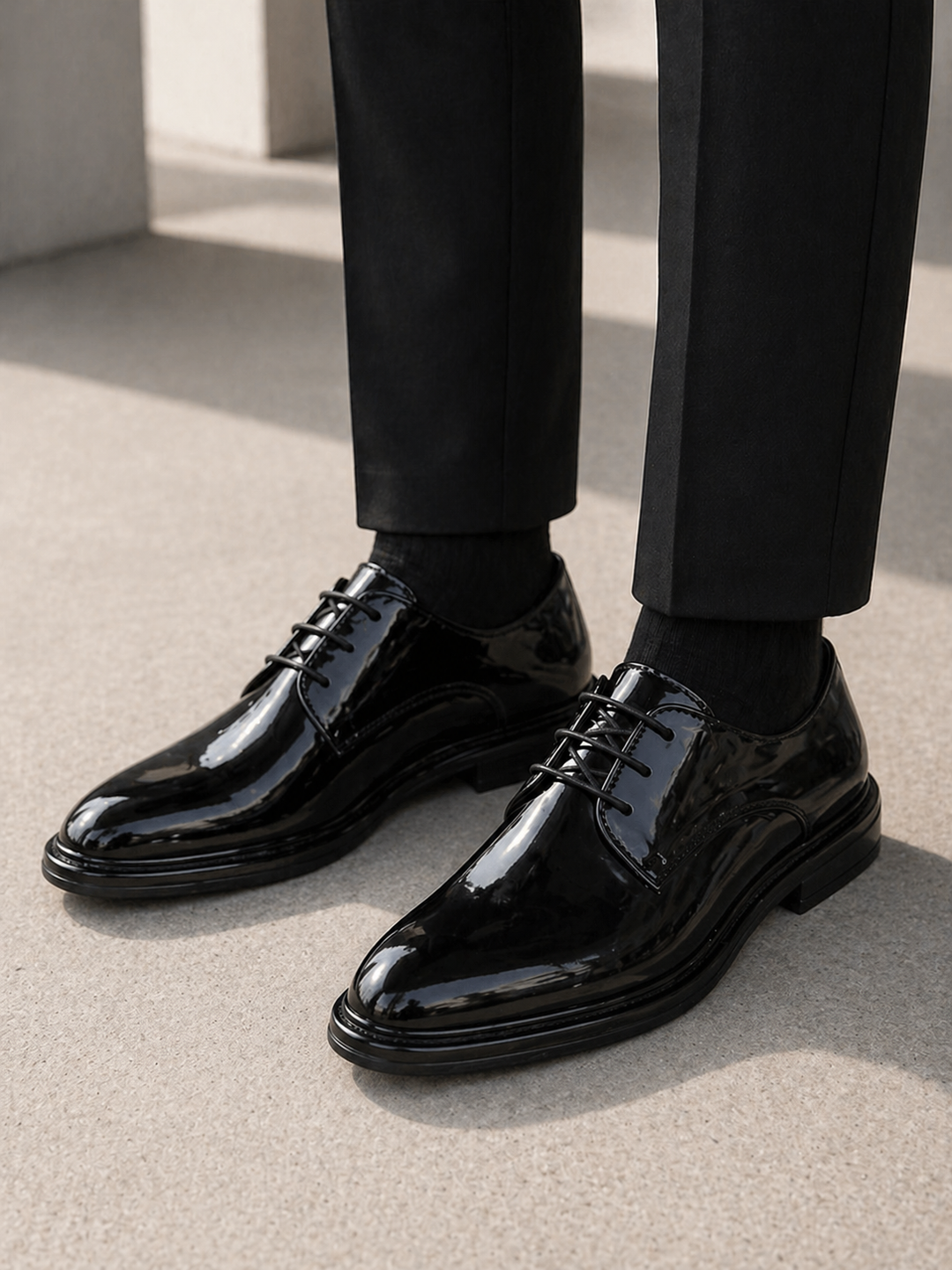Men’s Black Derby Shoes with Lace-Up
