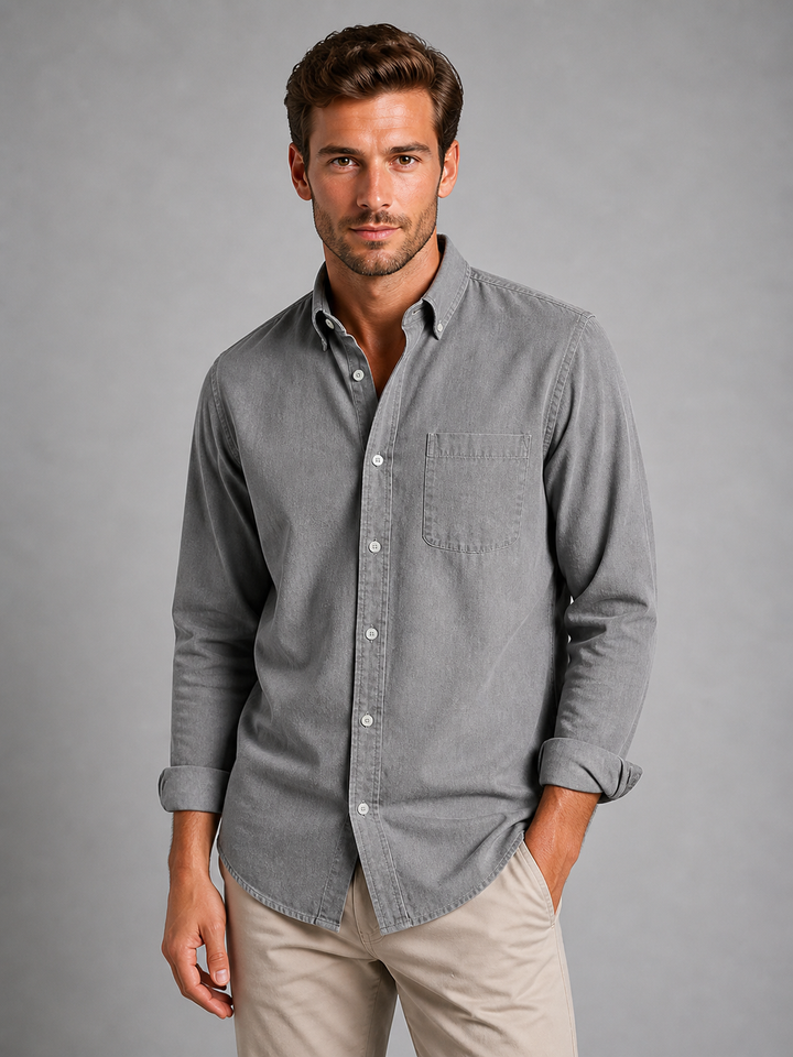 Men’s Casual Button-Down Shirt with Relaxed Fit