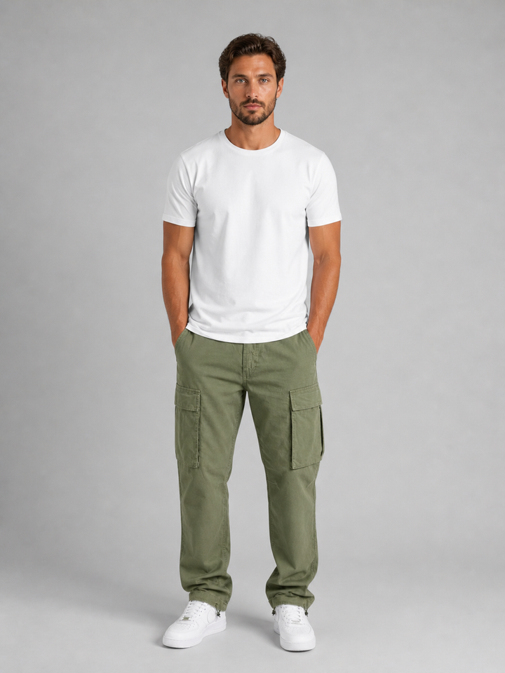 Men’s Relaxed Cargo Trousers with Pockets