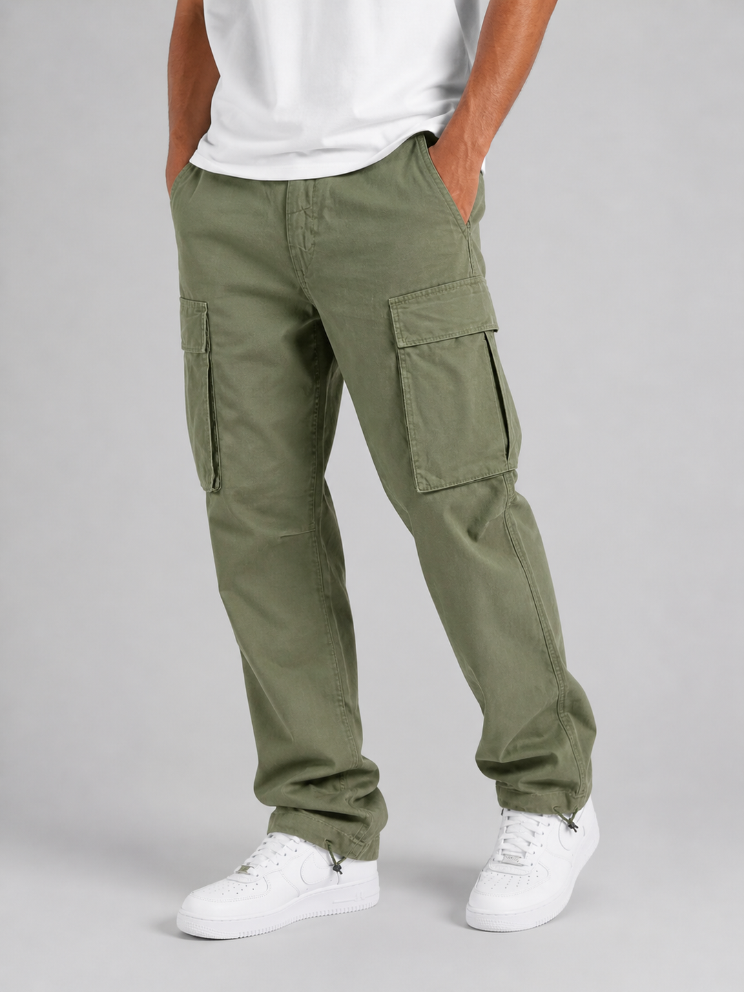 Men’s Relaxed Cargo Trousers with Pockets