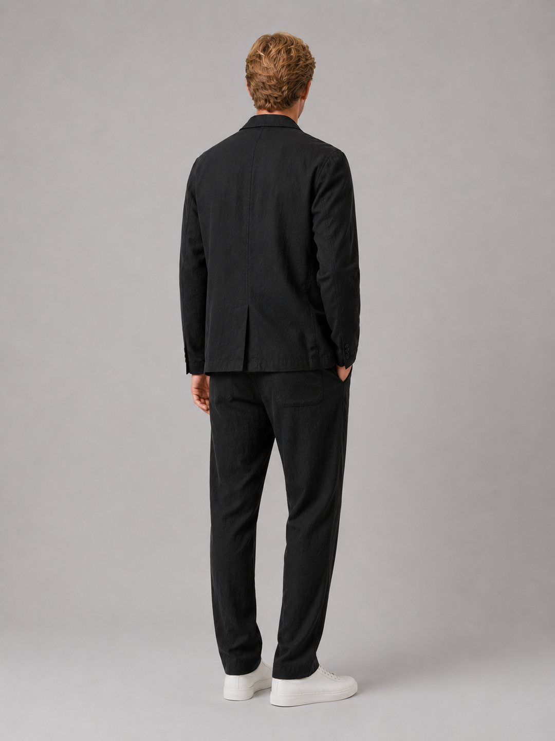 Men’s Relaxed Suit with Drawstring Trousers