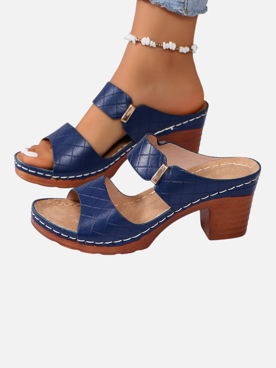 Women’s Block Heel Sandals with Quilted Look