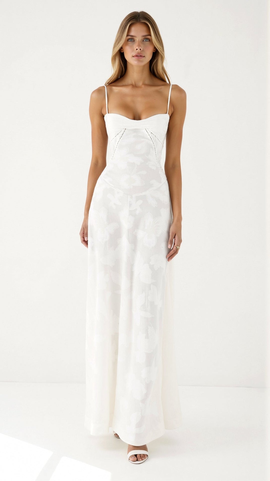 Women's Bustier Maxi Dress with Lace Detailing for Weddings