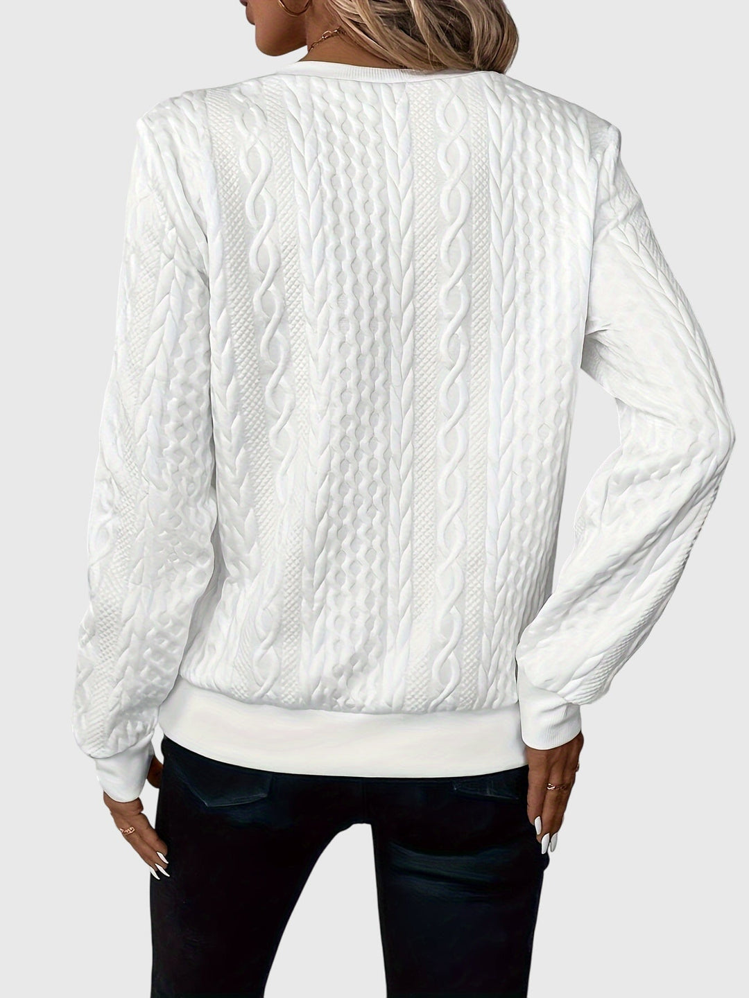 Women's Cable-Knit Jumper with Zip for Seasonal Layering