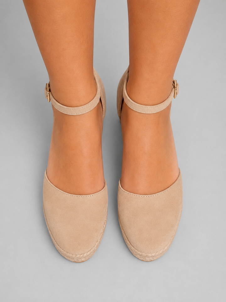 Women’s Closed Toe Sandals with Ankle Strap