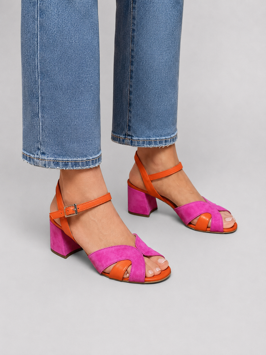 Women’s Colour Block Sandals with Cushioned Heel
