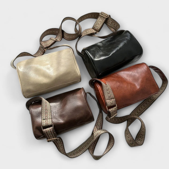 Women's Crossbody Bag with Vintage Charm for Everyday Use