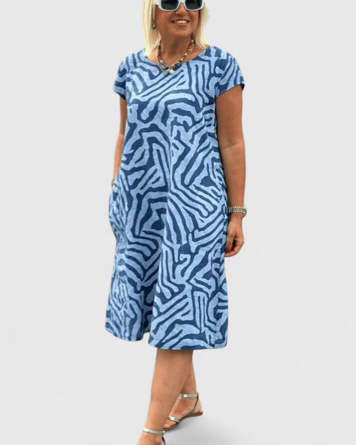 Women's Elegant Dress with A-line Fit for City Strolls