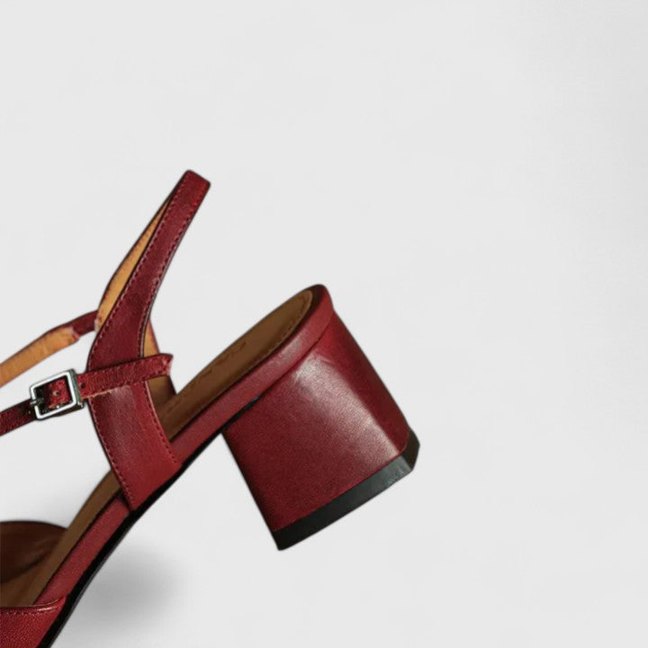 Women's Elegant Sandals with Cross Straps for Evening