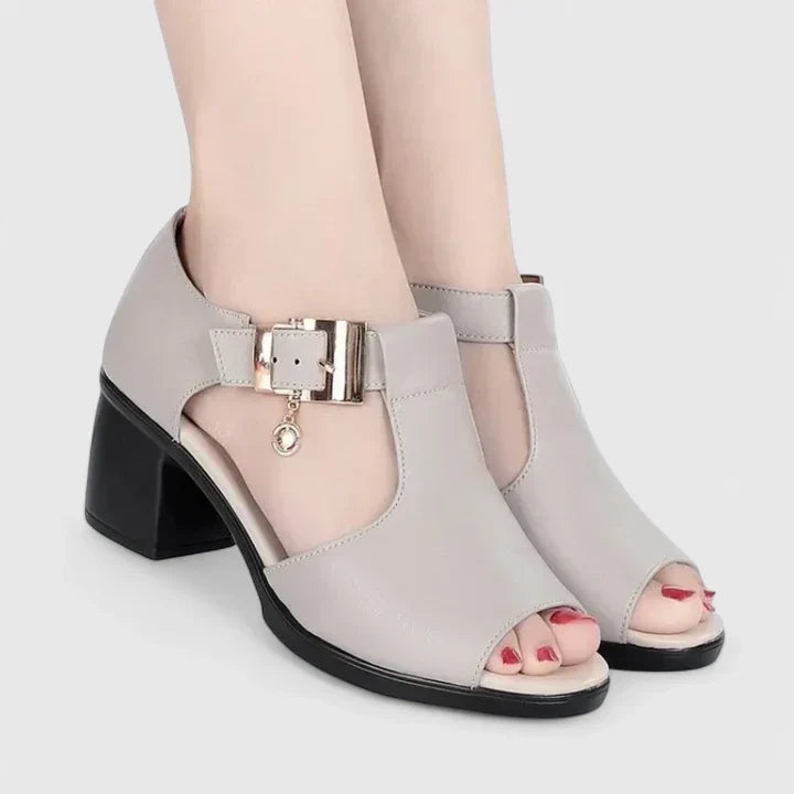 Women's Elegant Sandals with Cushioned Footbed for Summer