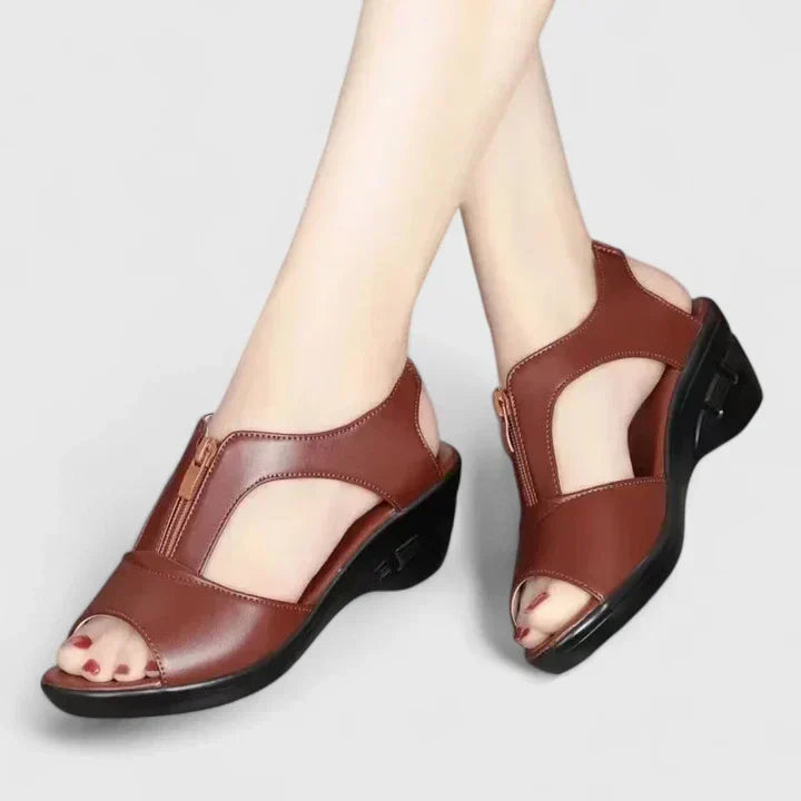 Women's Elegant Sandals with Cushioned Footbed for Summer