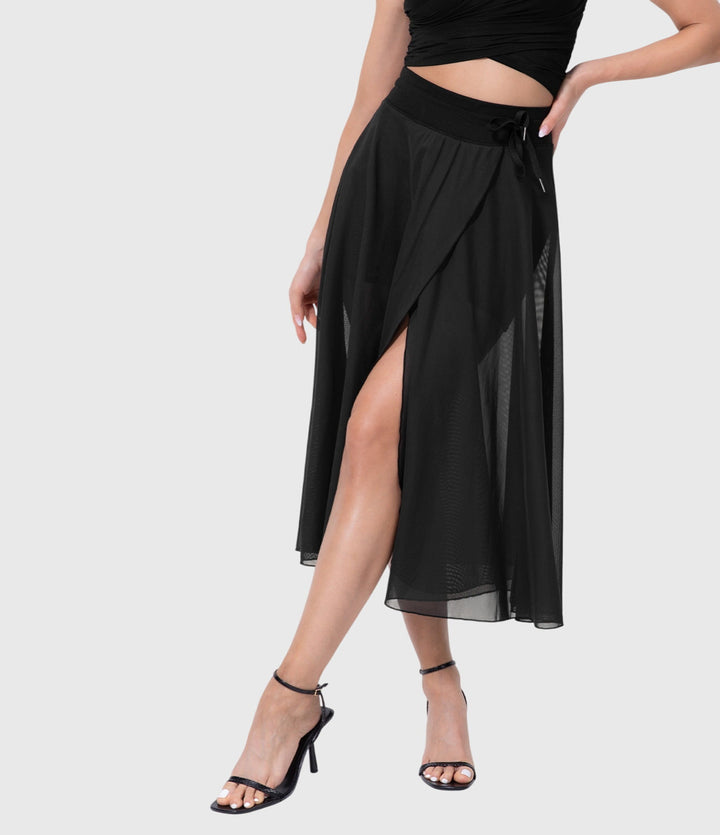 Women's Elegant Skirt with Fluid Drape for Day-to-Night