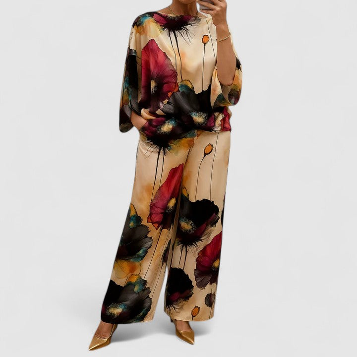 Women's Elegant Two-Piece Set with Bold Print for Day-to-Evening