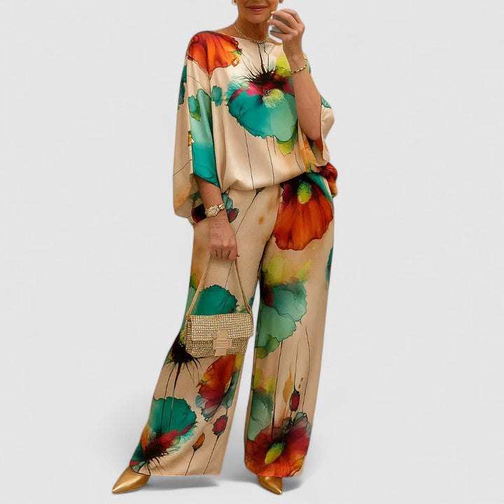 Women's Elegant Two-Piece Set with Bold Print for Day-to-Evening