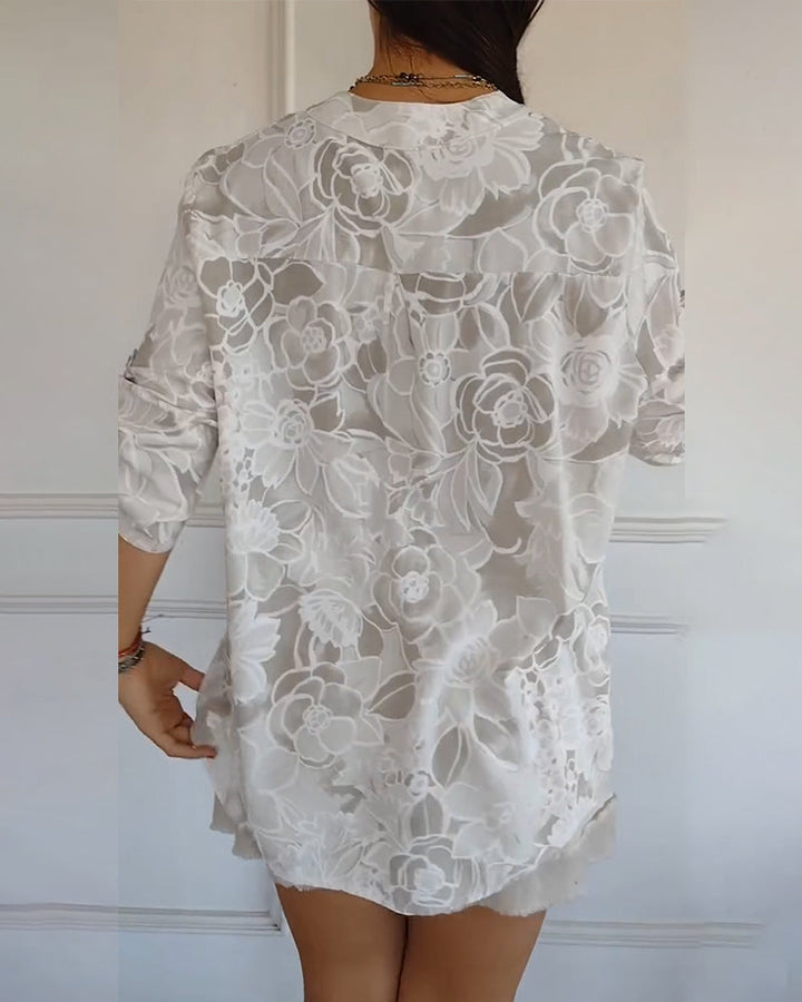 Women's Floral Blouse with Relaxed Fit for Casual Day Out