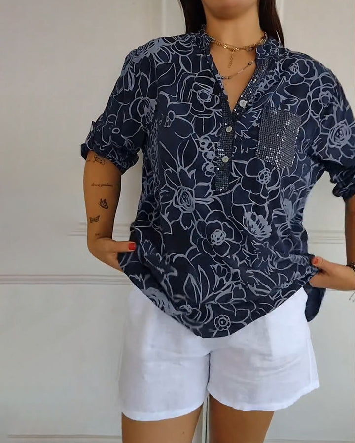 Women's Floral Blouse with Relaxed Fit for Casual Day Out