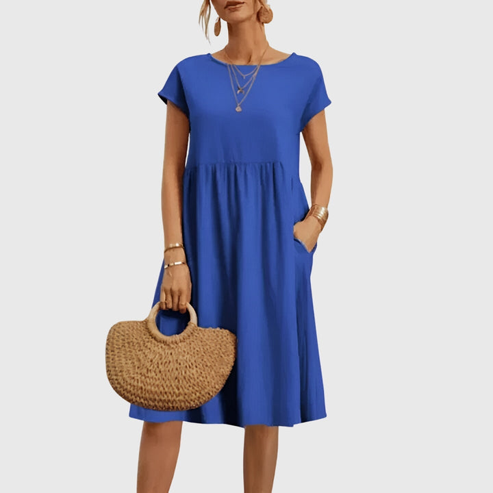 Women's Flowy Dress with Seam-free Silhouette for Daywear