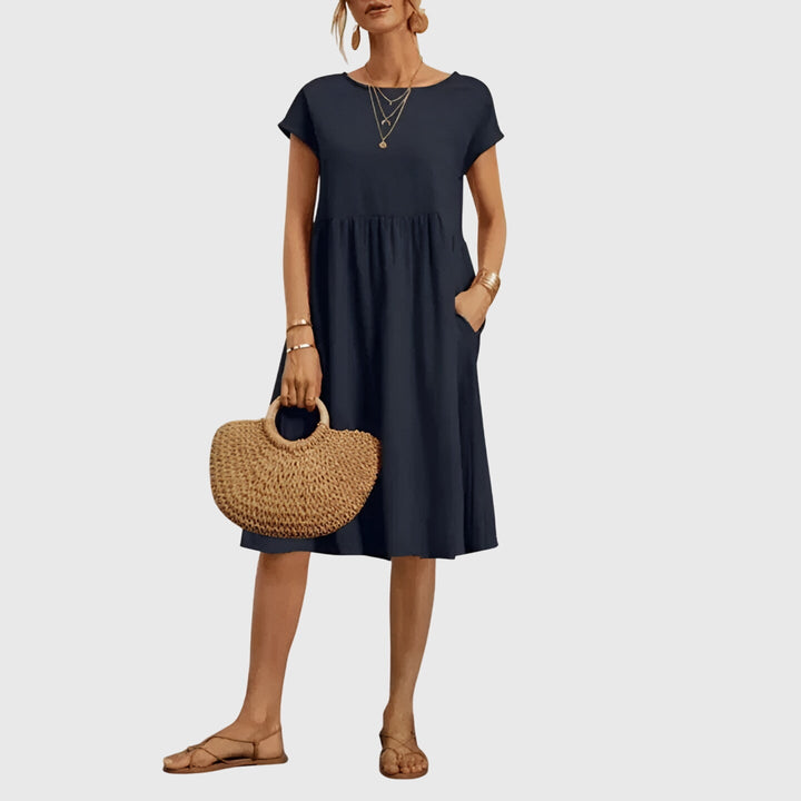 Women's Flowy Dress with Seam-free Silhouette for Daywear