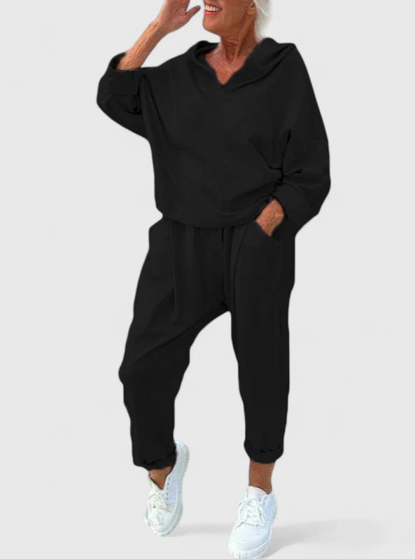 Women's Hooded Sweatshirt Set with Relaxed Fit for Comfort