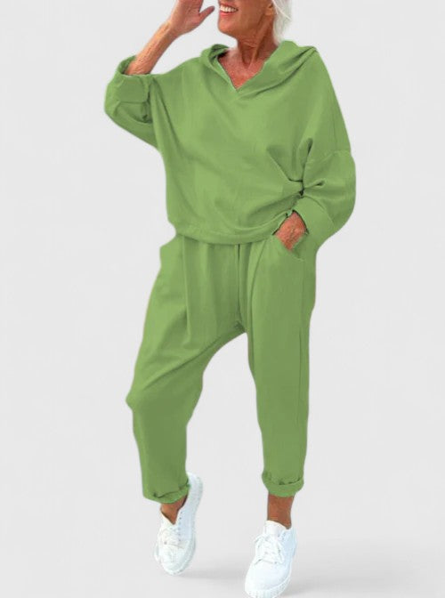 Women's Hooded Sweatshirt Set with Relaxed Fit for Comfort