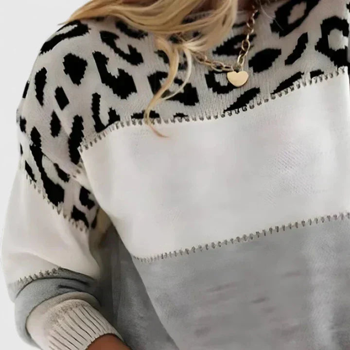 Women's Leopard Print Jumper with Relaxed Fit for Weekends