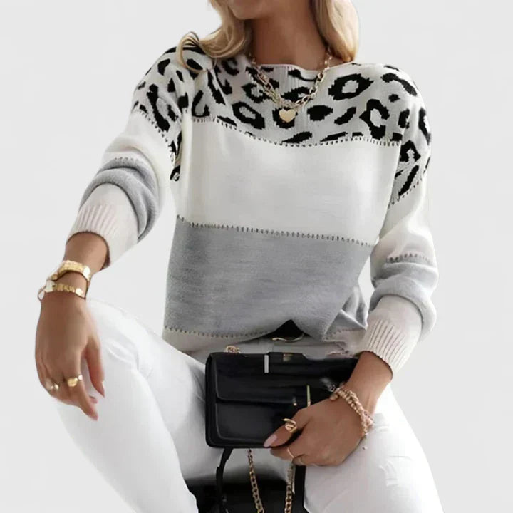 Women's Leopard Print Jumper with Relaxed Fit for Weekends