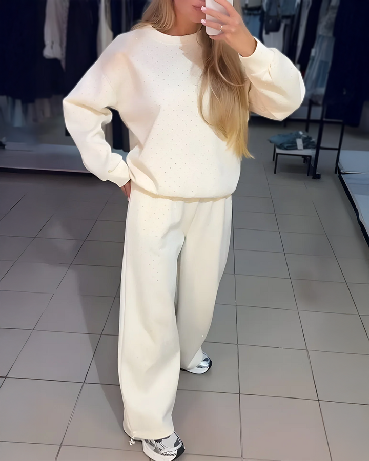 Women's Loungewear Set with dotted knit look for casual days