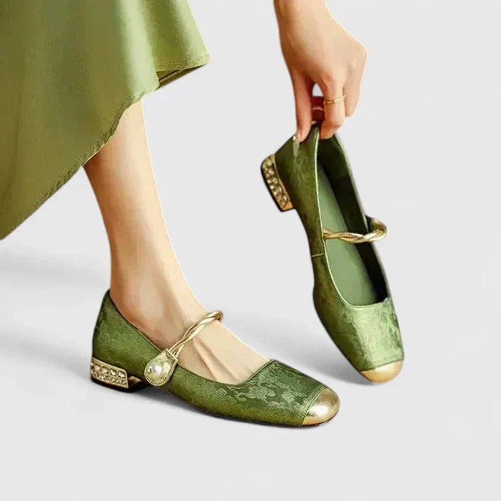 Women's Mary Jane Shoes with Pearl Strap for Everyday Wear