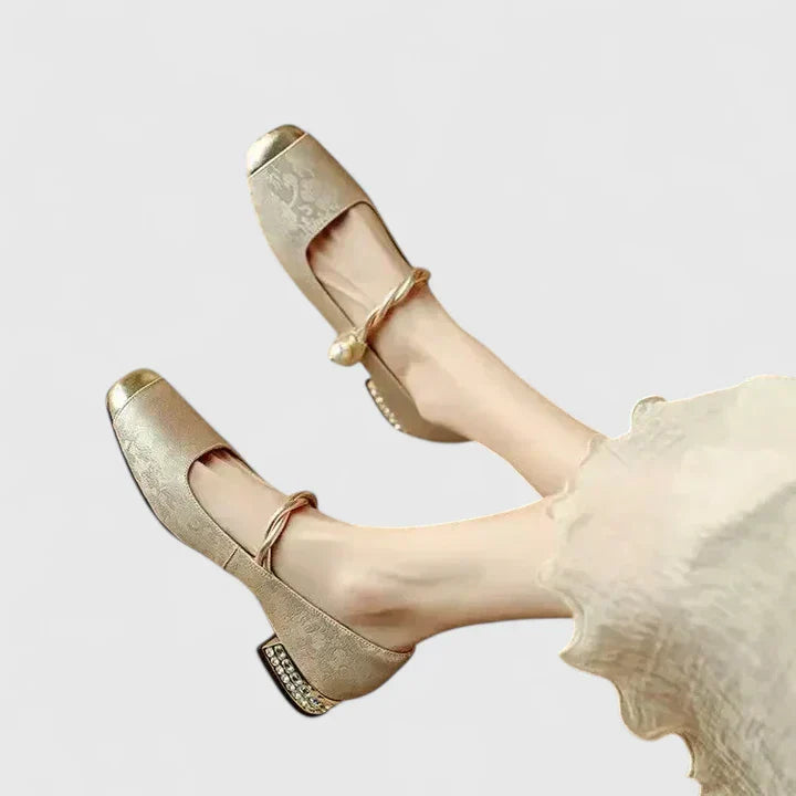 Women's Mary Jane Shoes with Pearl Strap for Everyday Wear