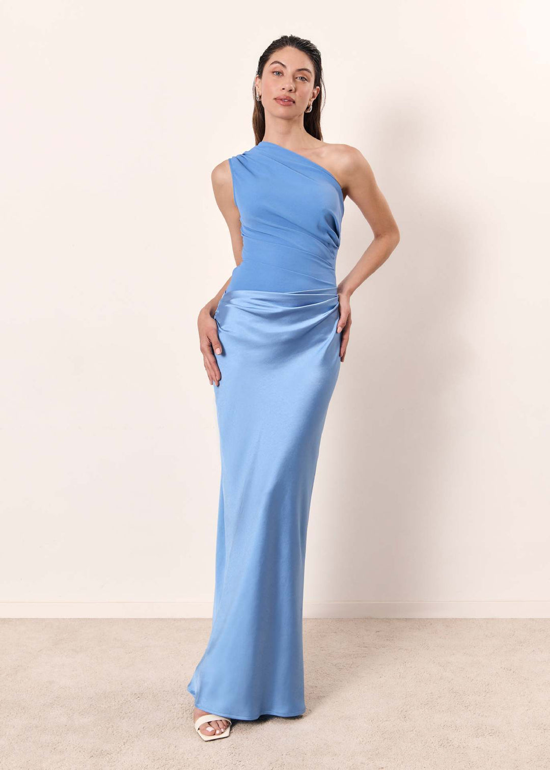 Women's One-Shoulder Dress with Asymmetric Neckline Weddings