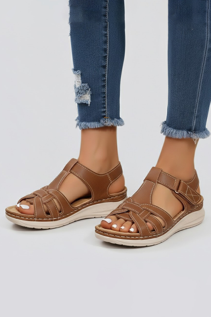 Women's Open Toe Strap Sandals for Casual Summer Outings