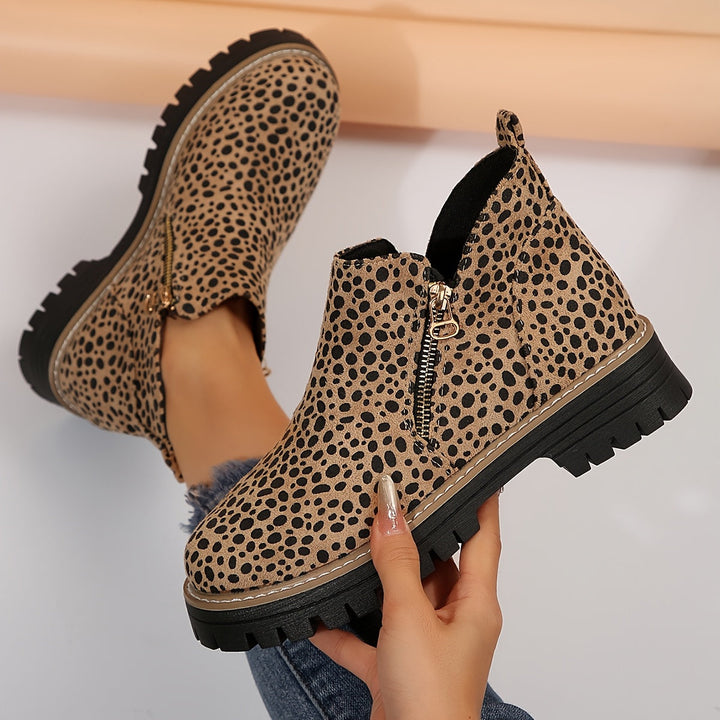 Women's Orthopaedic Boots with Leopard Print for Everyday Wear