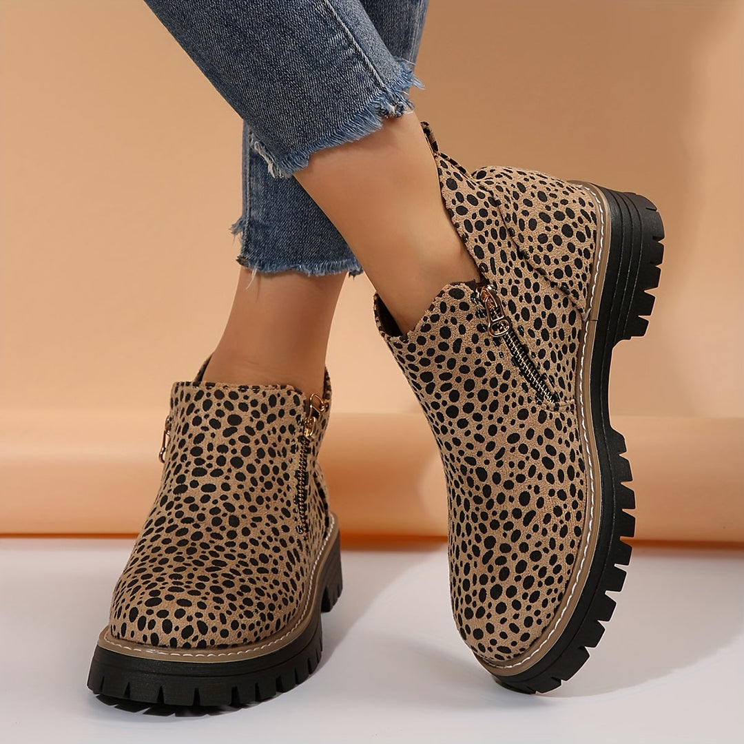 Women's Orthopaedic Boots with Leopard Print for Everyday Wear