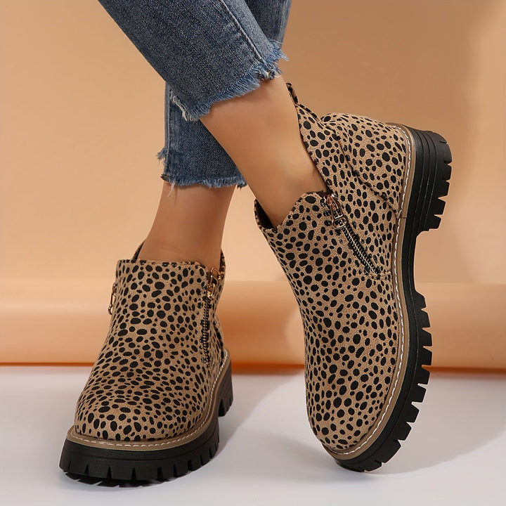 Women's Orthopaedic Boots with Leopard Print for Everyday Wear