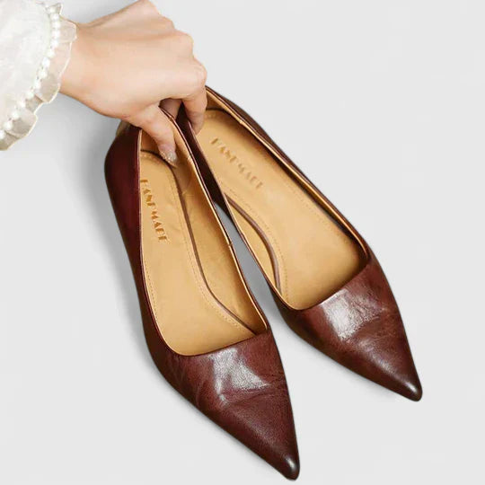 Women's Orthopaedic Heels with Discreet Support for Office