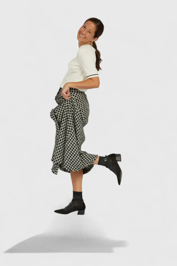 Women's Orthopaedic Heels with Distinctive Heel Design for Work