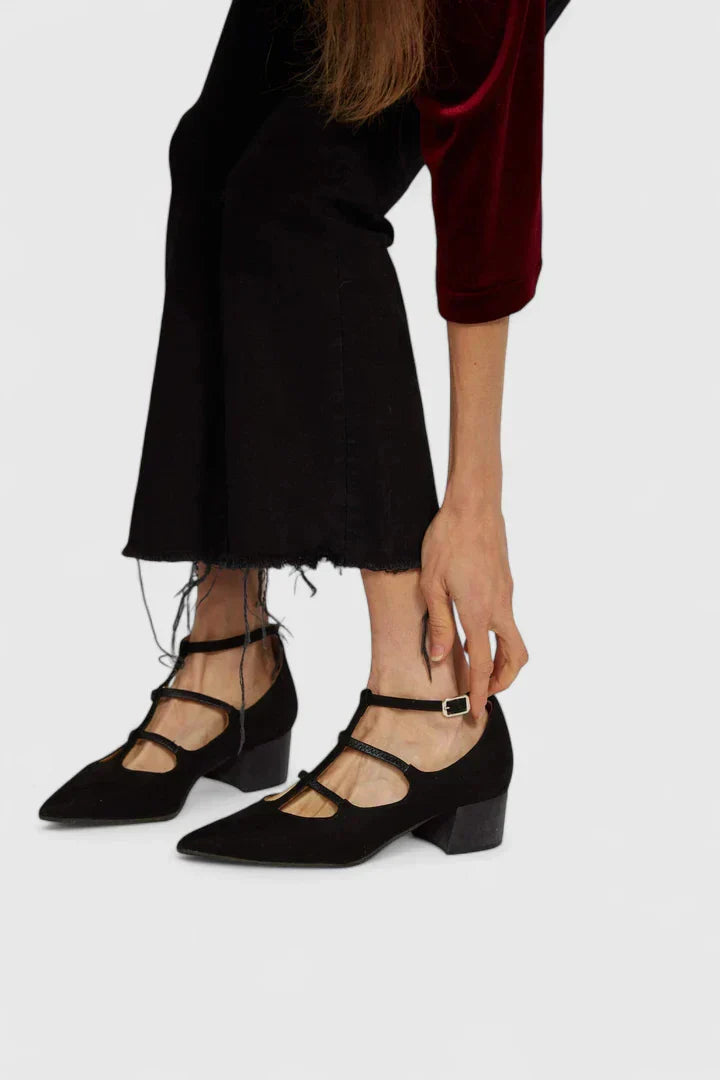 Women's Orthopaedic Heels with Distinctive Heel Design for Work