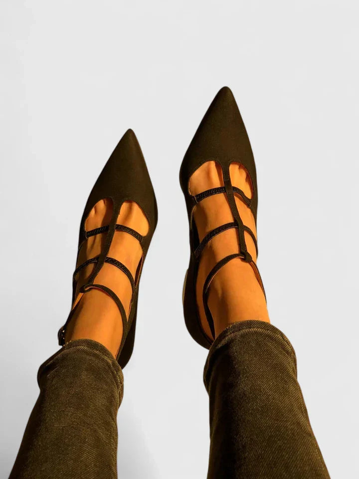 Women's Orthopaedic Heels with Distinctive Heel Design for Work