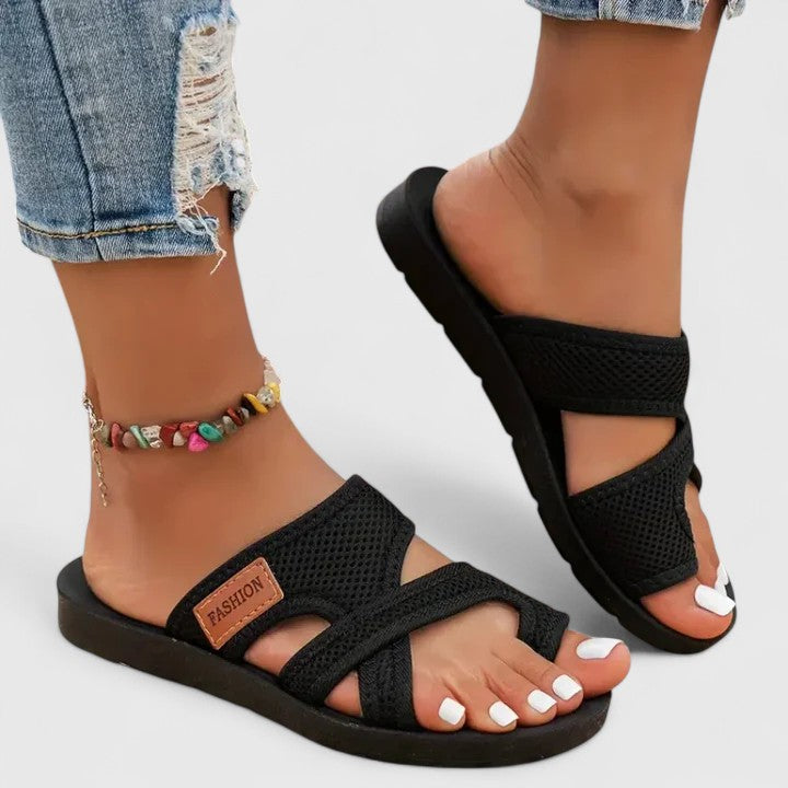 Women's Orthopaedic Sandals with Adaptive Straps for Daily Wear