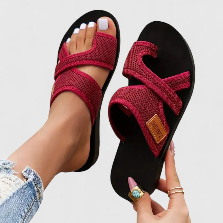 Women's Orthopaedic Sandals with Adaptive Straps for Daily Wear