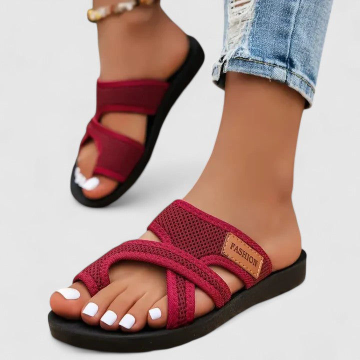 Women's Orthopaedic Sandals with Adaptive Straps for Daily Wear