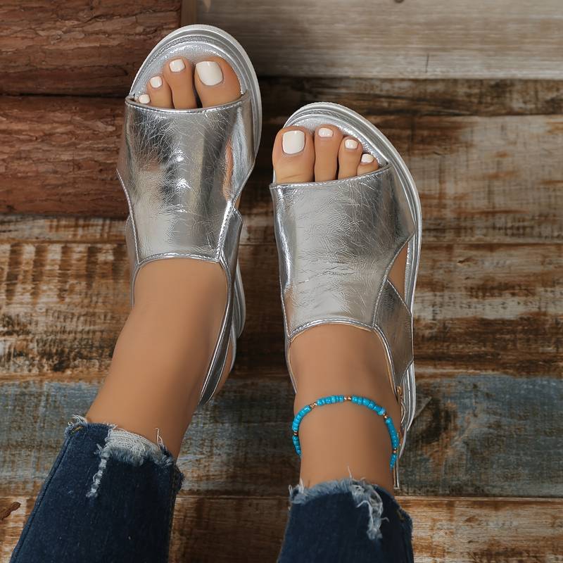 Women's Orthopaedic Sandals with Contoured Lift for Daywear