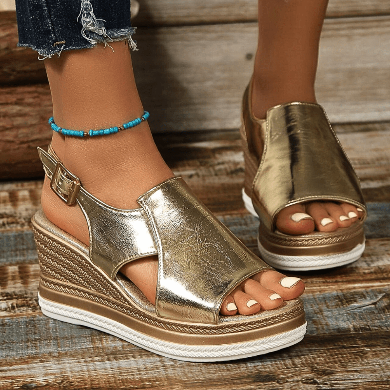 Women's Orthopaedic Sandals with Contoured Lift for Daywear