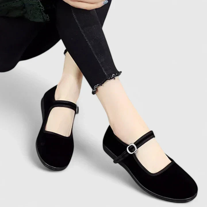 Women's Orthopaedic Shoes with Arch Support for All-Day Wear