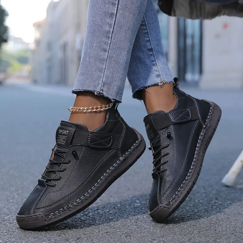 Women's Orthopaedic Trainers with Elastic Panels for Daily Wear