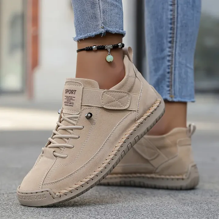 Women's Orthopaedic Trainers with Elastic Panels for Daily Wear