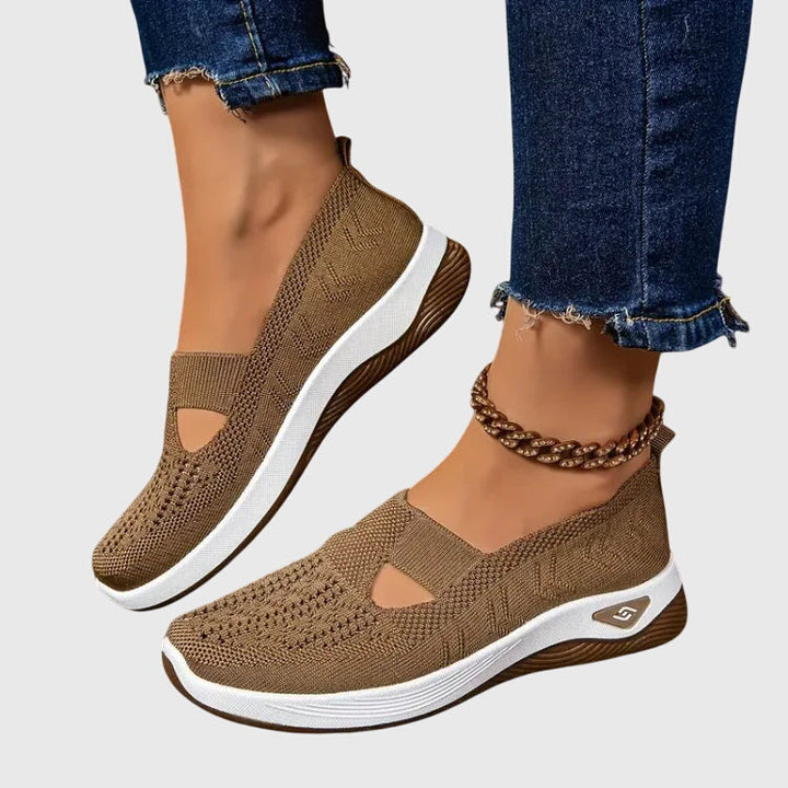 Women's Orthopaedic Walking Shoes with Support for Daily Use