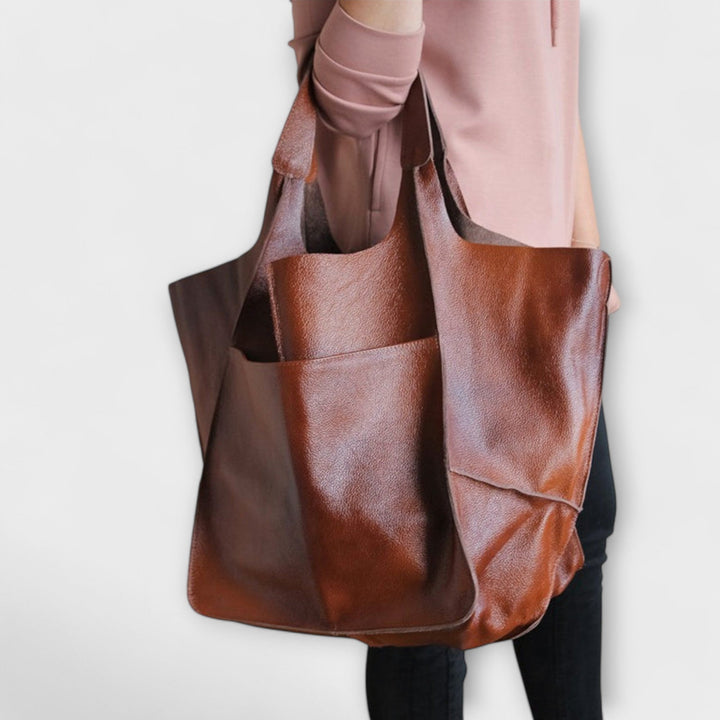 Women's Oversized Weekender Bag with Ample Space for Travel